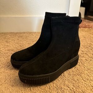 Steve Madden platform booties